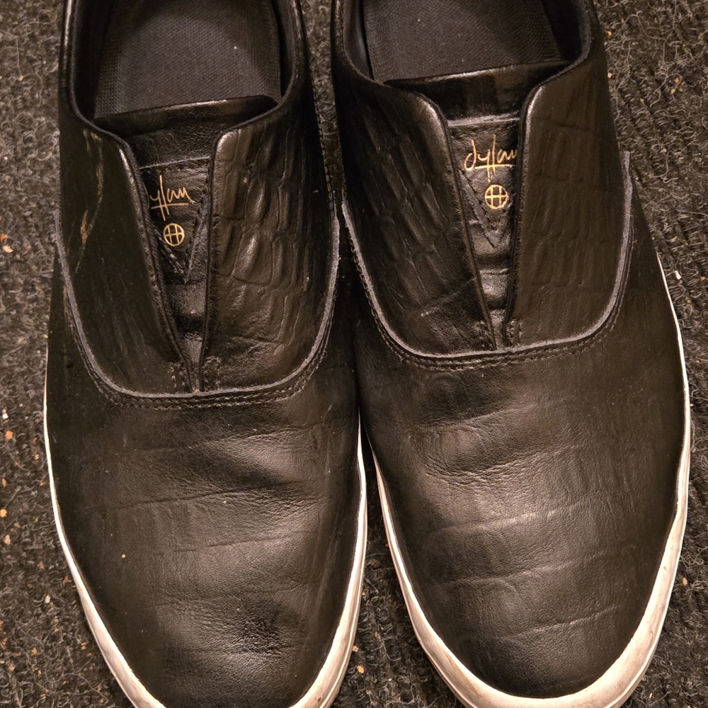 Huf X Dylan slip-on shoes. Size 9.5